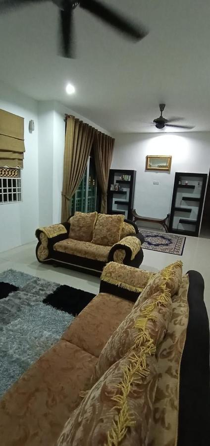 Casa D'Astana Homestay Sungai Petani For Muslim Only Exteriör bild