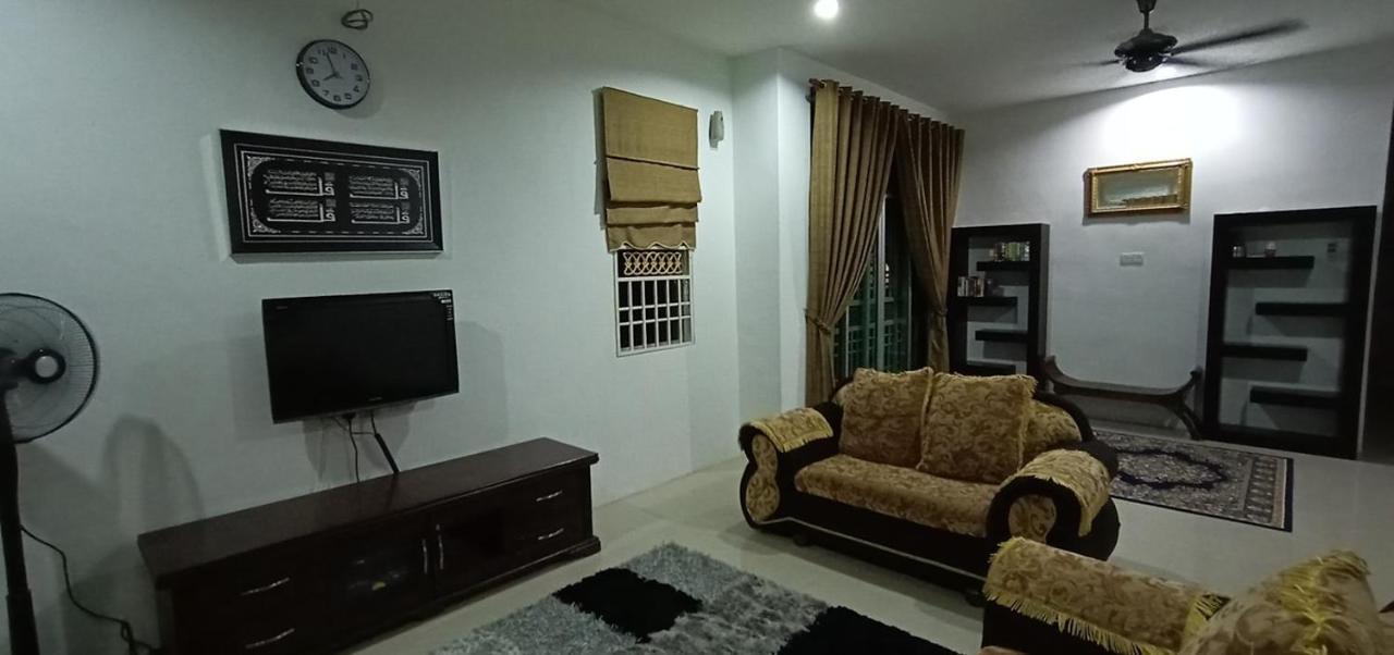 Casa D'Astana Homestay Sungai Petani For Muslim Only Exteriör bild