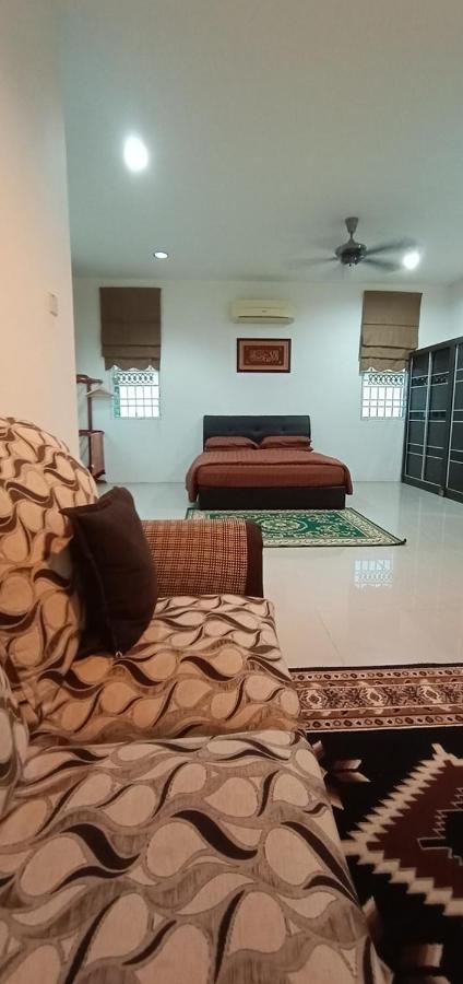 Casa D'Astana Homestay Sungai Petani For Muslim Only Exteriör bild